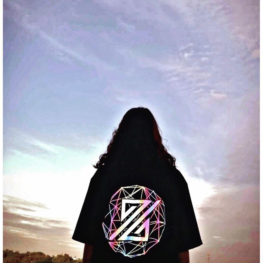 Áo Thun Phản Quang THE ZED Áo Thun Form Rộng Tay Lỡ ATPQ01 Nam Nữ Phản Quang Đa Sắc QSTORE