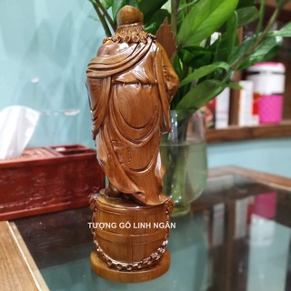 Tượng Tế công bằng gỗ thơm (cao 30 ngang 10 sâu 9 cm)