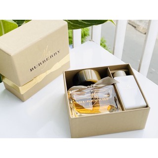 Set Nước hoa nữ My Burberry 90ml Sang trọng và quyến rũ
