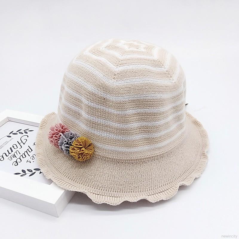 Mũ vành phối hoa dễ thương cho bé gái