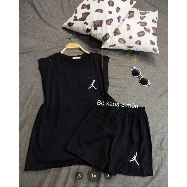 Bộ Thể Thao Nữ 3 Lỗ Logo Người 🦋 Set Áo Tanktop Quần Cộc Nữ Dáng Sport 3 Màu Ulzzang Hot 🦋