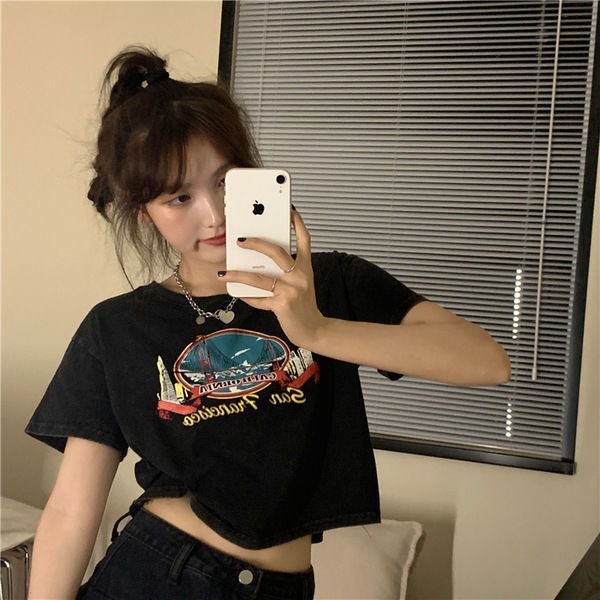 Áo Thun Ngắn Tay In Họa Tiết Phong Cách Retro Mỹ