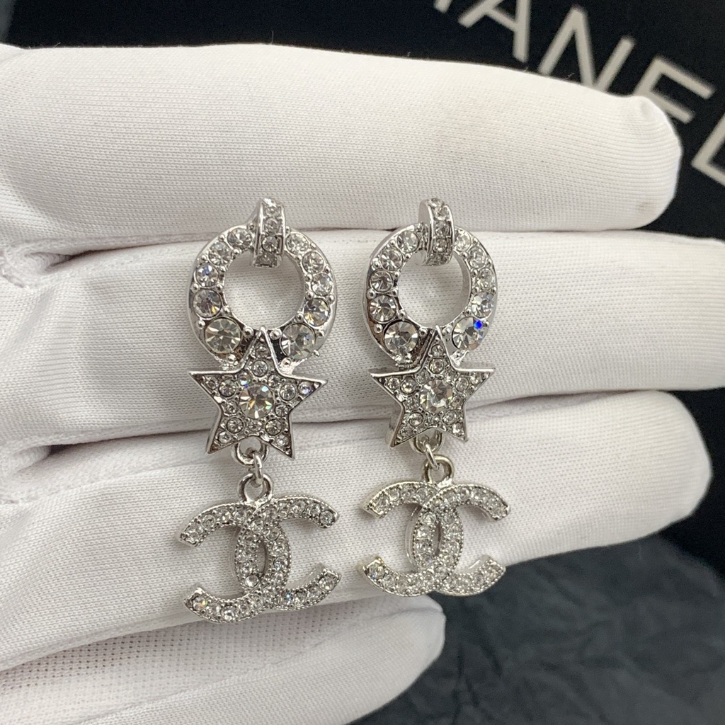 Bông Tai Đinh Tán Hình Ngôi Sao CH 2021 Với Đá Bạc Cho Nữ