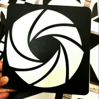 BỘ THẺ ĐEN TRẮNG KÍCH THÍCH THỊ GIÁC CHO BÉ