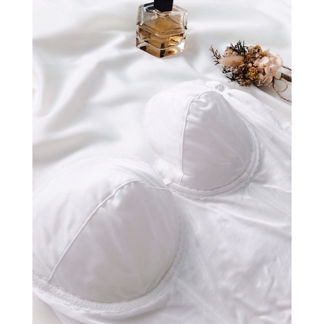 Áo corset trắng to 2hand