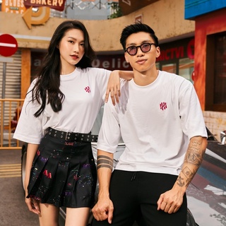 Áo thun unisex cộc tay nam nữ DREAM CHASER - T SHIRT ĐEN TRẮNG by Đoàn Văn Hậu