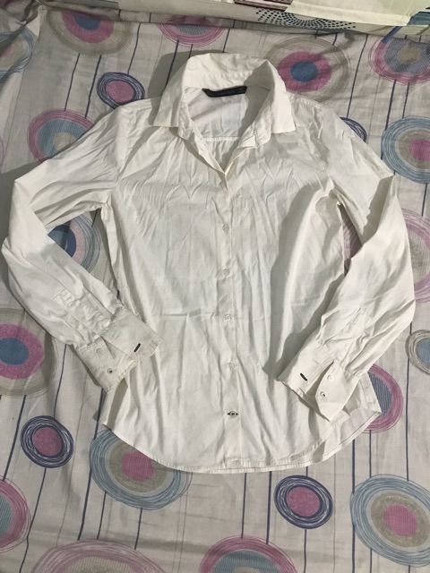 Áo sơ mi trắng, đen zara size S chuẩn auth