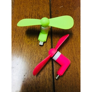 Quạt mini gắn điện thoại cổng Lightning