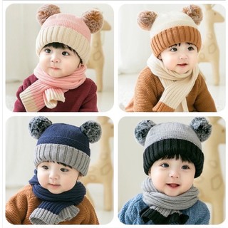 Set mũ len 2 quả bông kèm khăn cho bé