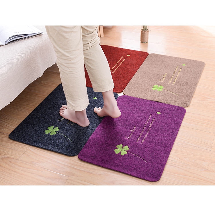 Thảm Chùi Chân Thấm Nước Chống Trượt Họa Tiết Cỏ Bốn Lá Cho Phòng Khách