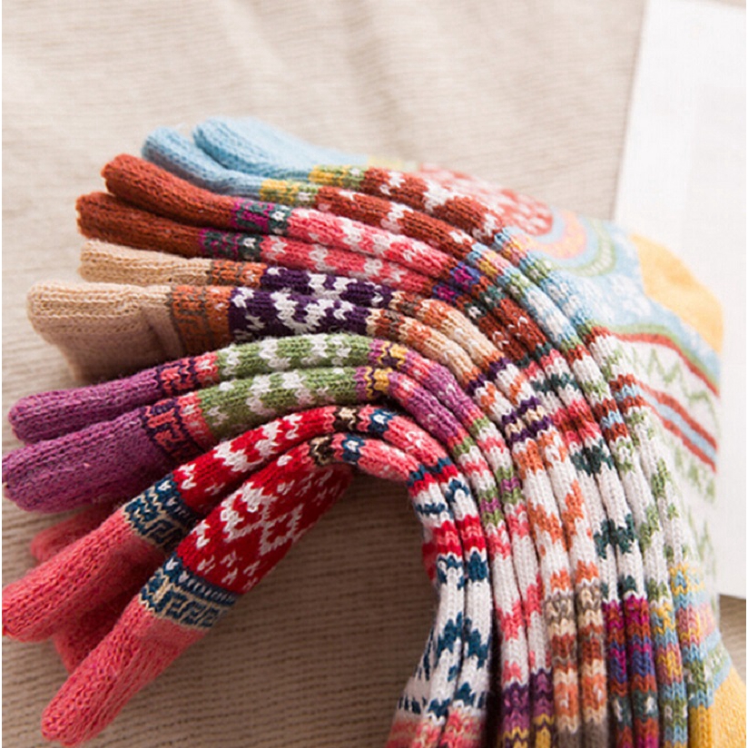 Vớ len dày ấm áp phong cách cổ điển cho nữ