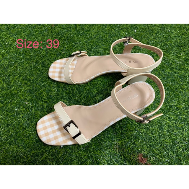 Pass sandal Dusto dư
