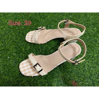 Pass sandal Dusto dư