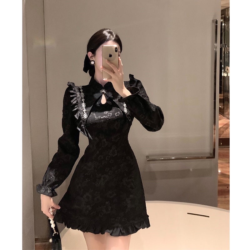 Đầm sườn xám phong cách Trung Hoa