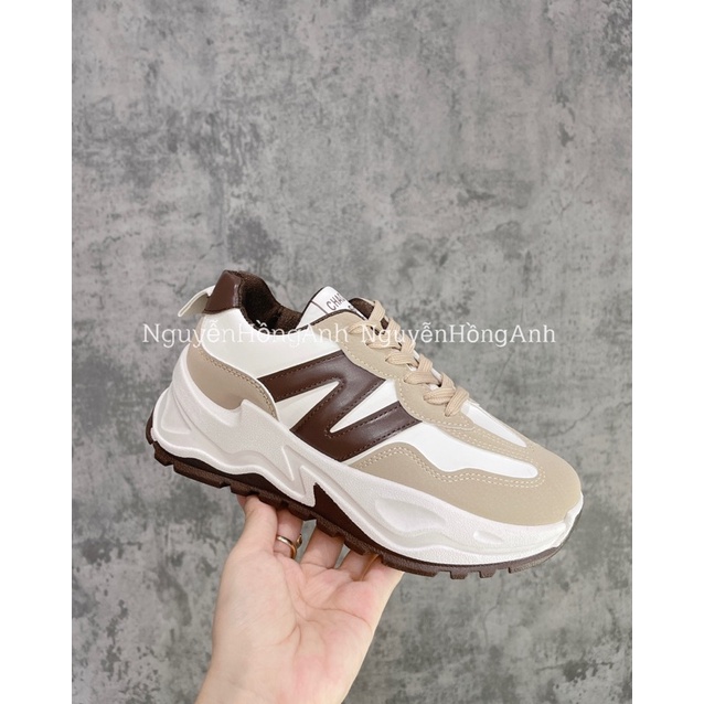 giày thể thao (sneaker nữ) phối 2 màu hình chữ N g175