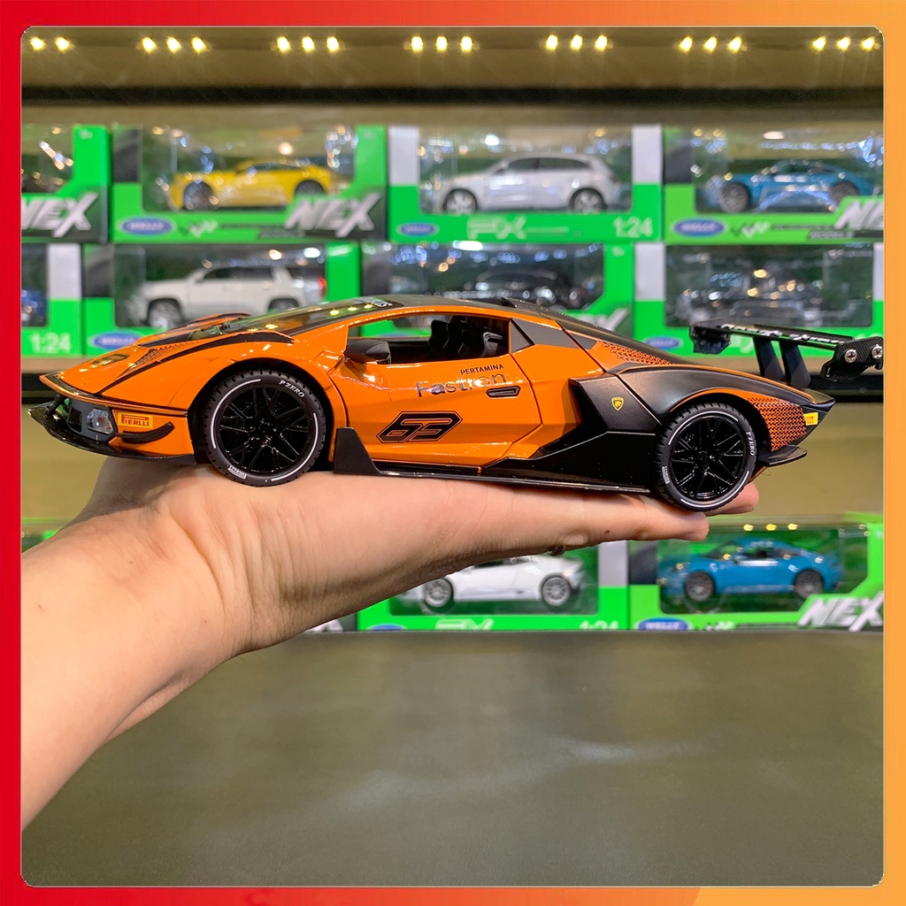 Mô hình xe Lamborghini Essenza SCV12 tỉ lệ 1:24 Jinjifang