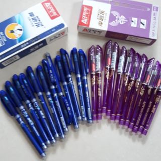 Hộp 12 cây bút thần kỳ.