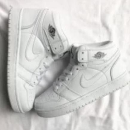 Giày thể thao J0RDAN Trắng cao cổ - SIÊU CHẤT HÀNG ĐẸP HOT HIT 2021 | BigBuy360 - bigbuy360.vn