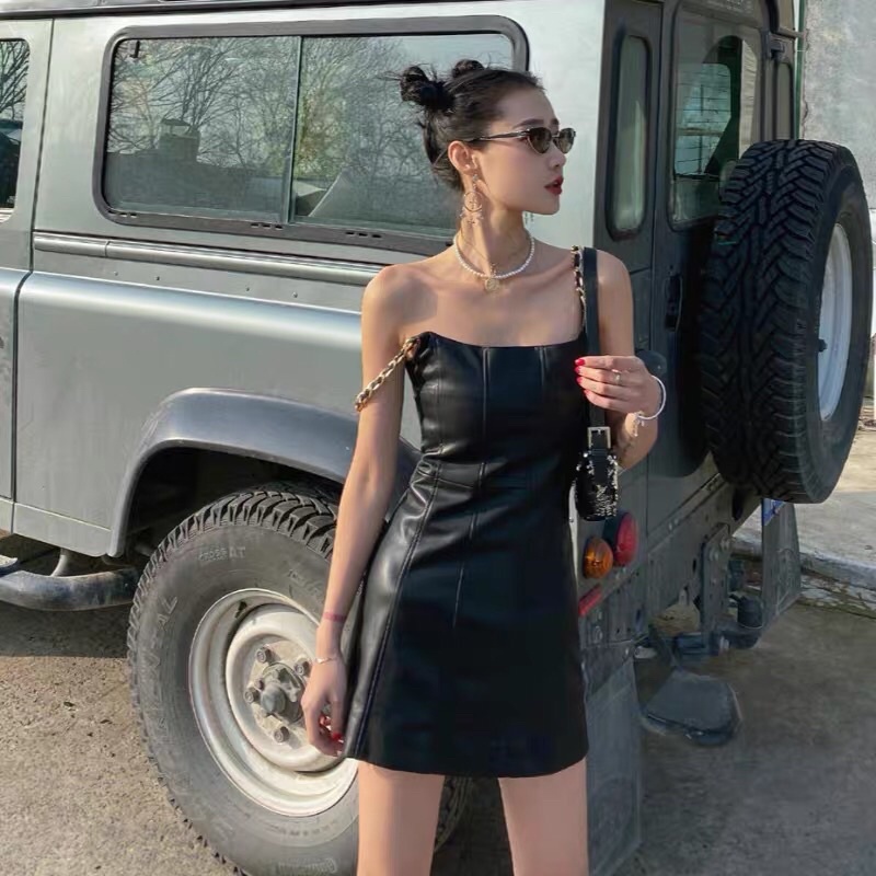 Đầm body hay dây chất da pu