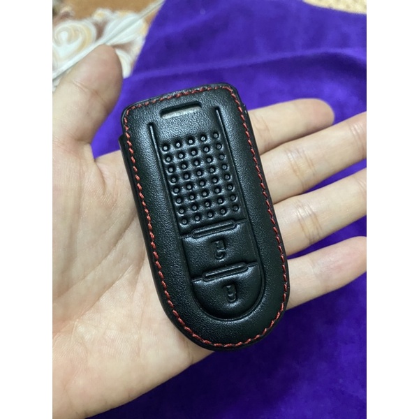 (Tặng quà) Bao Da Chìa Khóa Xe Toyota Rush - Wigo loại 2 Nút Bấm