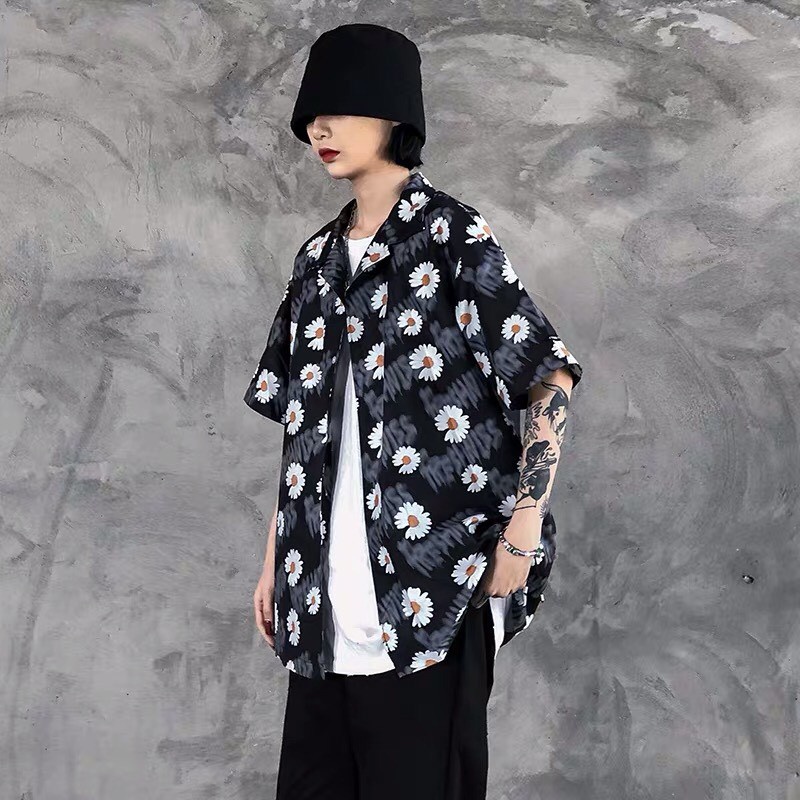 ÁO POLO CỔ BẺ LOANG HOA CÚC - ÁO SƠ MI TAY LỠ IN HOA CÚC TRẮNG ĐEN ULZZANG