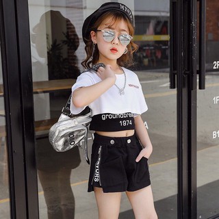 Set áo croptop và quần short