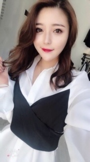 Áo sơ mi phối đen
