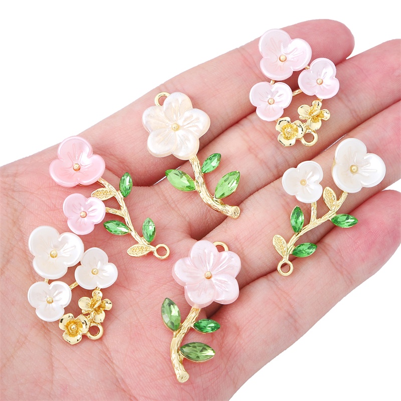 Mặt dây chuyền/ khuyên tai hình hoa bằng hợp kim và acrylic