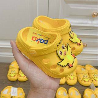 Dép sục bé vịt con cute chuẩn hàng Thái