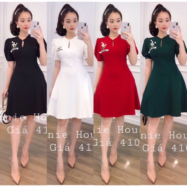 Đầm xòe tiểu thư cổ tròn tay con thêu hoa
