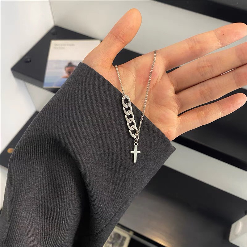 Dây chuyền màu bạc chữ Thập Unisex phối mắt xích Vòng cổ đơn giản cá tính