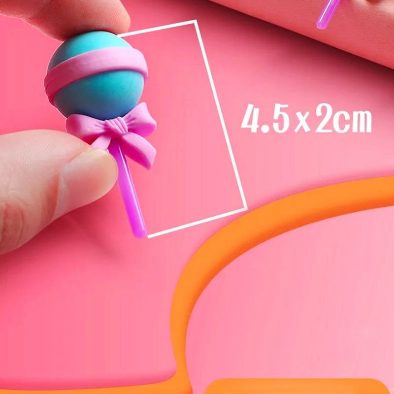 Set 4 gôm tẩy họa tiết ngộ nghĩnh, đáng yêu