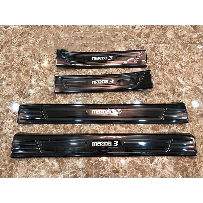 ỐP BẬC CỬA TITAN CAO CẤP CÁC DÒNG XE TẶNG KEO TRỢ DÍNH KHI MUA ĐỦ BỘ TRONG NGOÀI