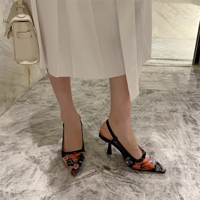 Slingbacks hoa thêu gót nhọn 6cm