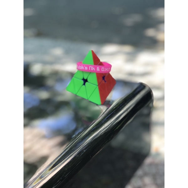 Vòng đeo tay Rubik’s NK