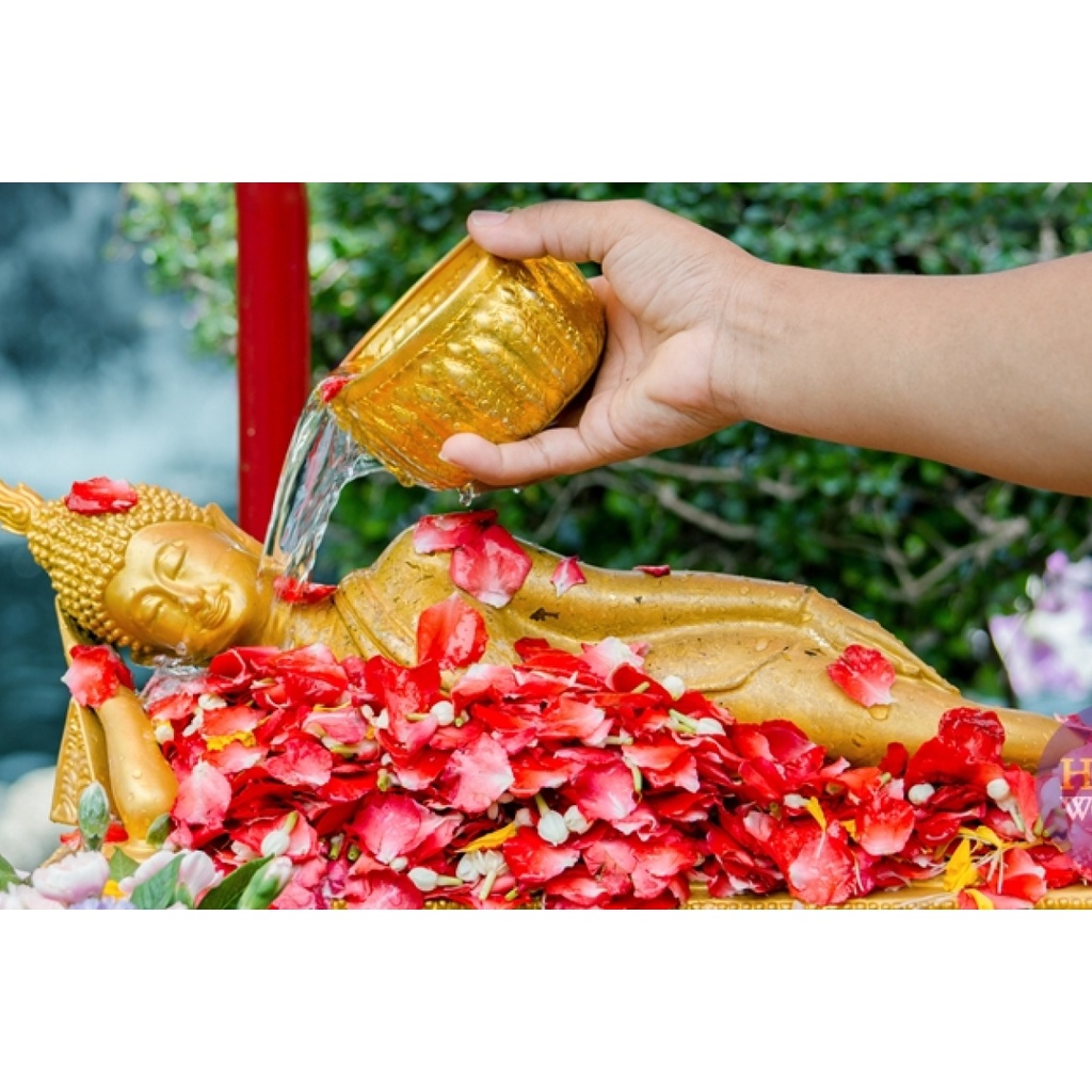 NƯỚC TẮM PHẬT, LAU BÀN THỜ HƯƠNG  HOA BƯỞI