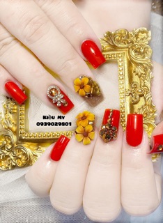 Hoa sứ nail
