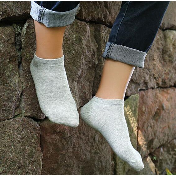 Đôi vớ cotton màu trơn thoải mái trẻ trung thời trang dành cho nam