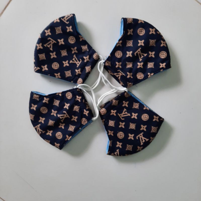 set 10 khẩu trang thương hiệu