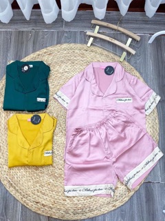 Bộ lụa satin trơn chữ đùi