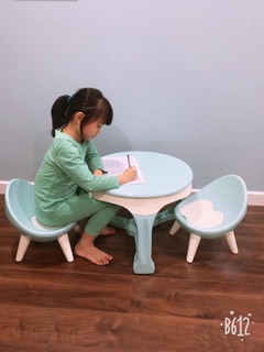 Bộ bàn ghế Kub