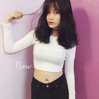 Áo croptop mặc yếm