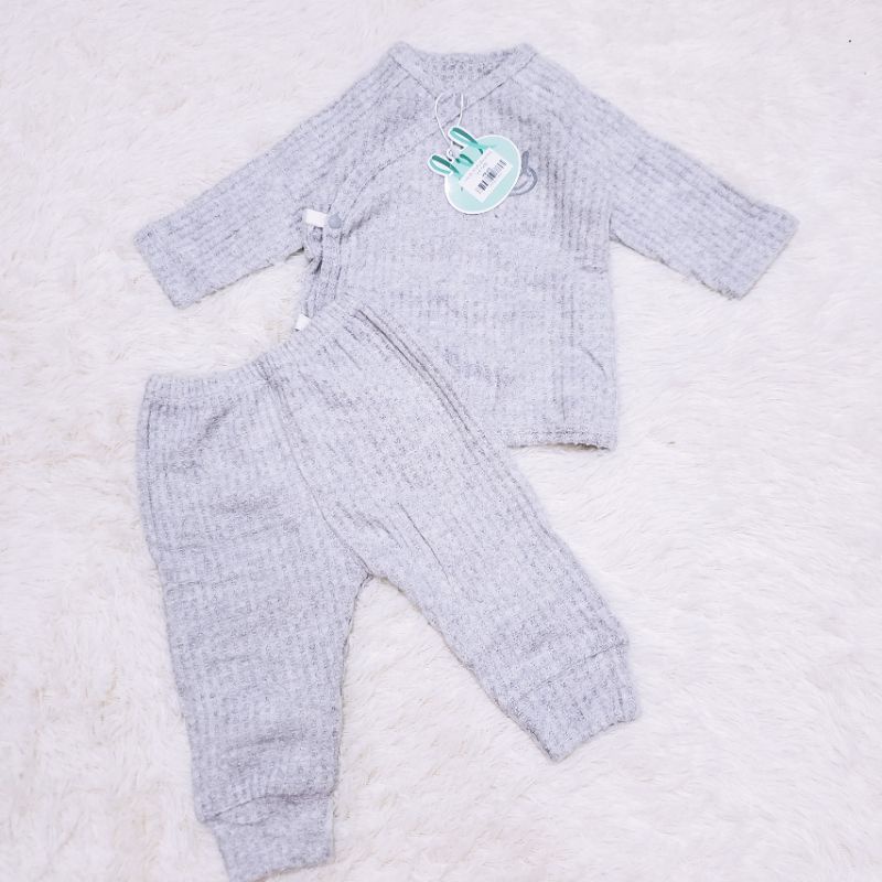 Bộ sơ sinh len mỏng thu đông cài lệch Little love cho bé trai/ bé gái 0- 9 tháng