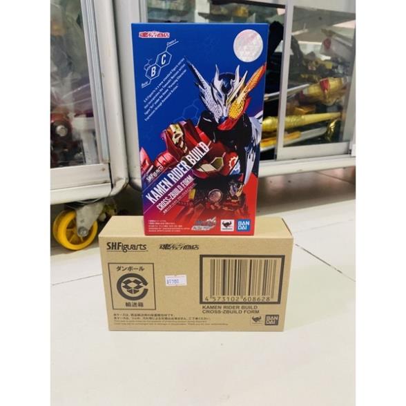Đồ chơi mô hình SHF KAMEN RIDER BUILD CROSS-ZBUILD FORM