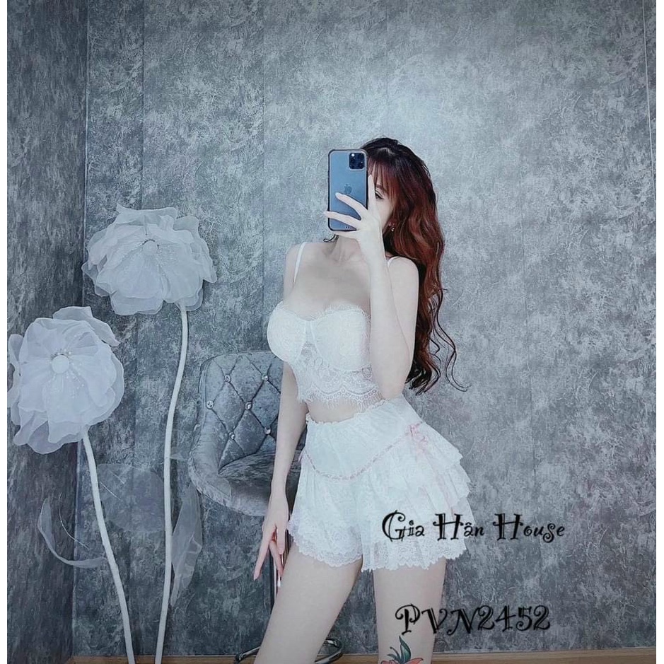 Quần đùi nữ ren tầng bèo sang chảnh UT30