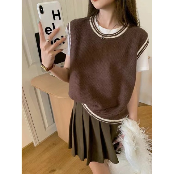 [Ảnh thật/Video] Áo gile len cổ tròn viền xẻ vạt - 29feb.closet - A96