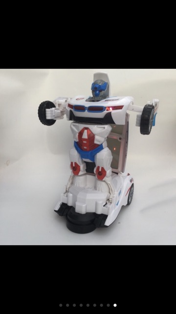 Hộp đồ chơi Ô Tô Biến Hình Robot chạy bin