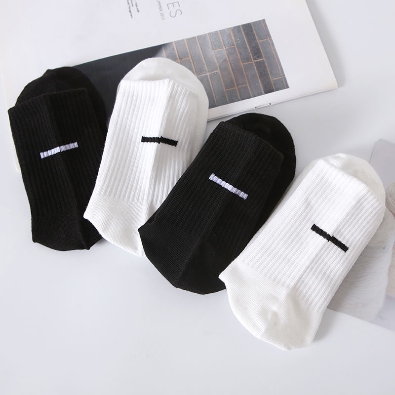 Vớ Thể Thao Thời Trang Hàn Quốc Dành Cho Nữ