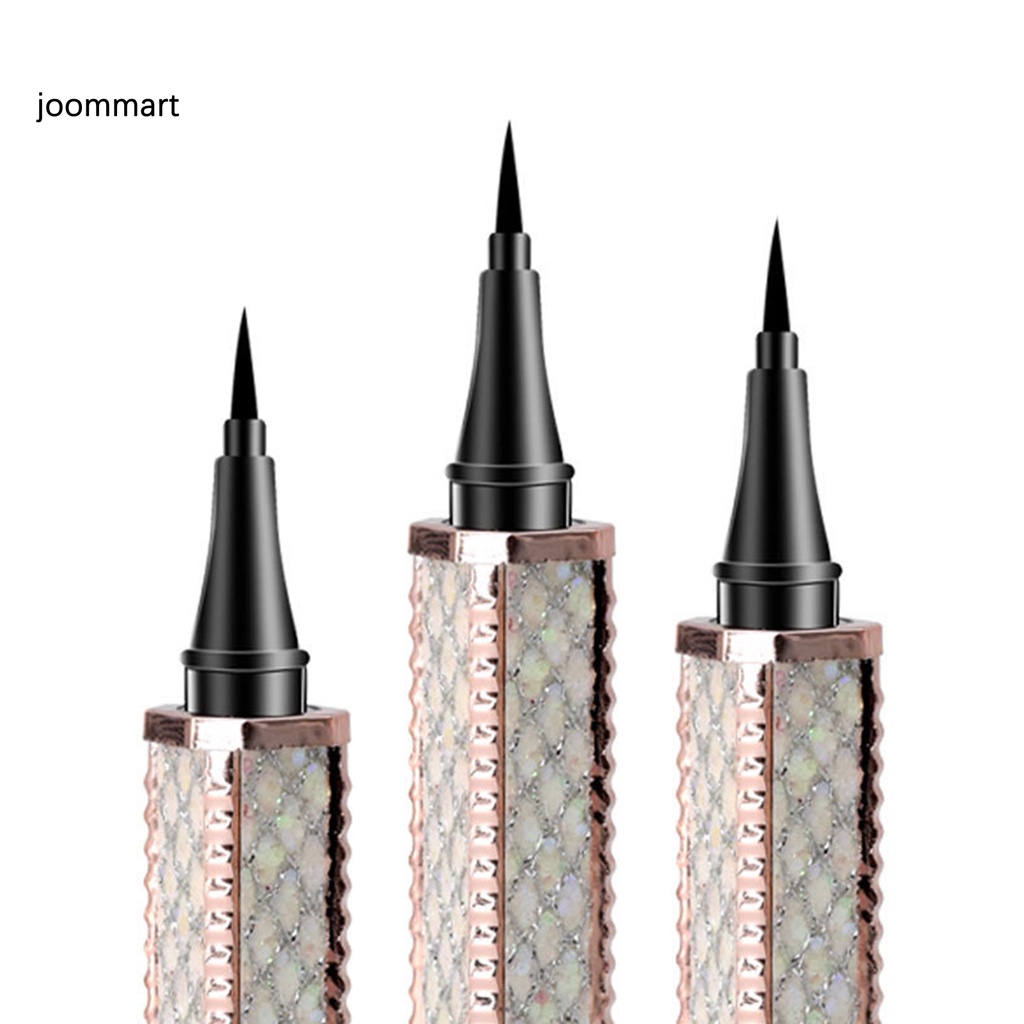 Bút kẻ mắt dạng lỏng trang điểm tự nhiên cho người mới bắt đầu | BigBuy360 - bigbuy360.vn