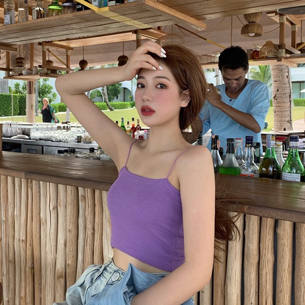 Xiaozhainv Áo hai dây dáng ngắn bó sát hở vai gợi cảm màu trơn